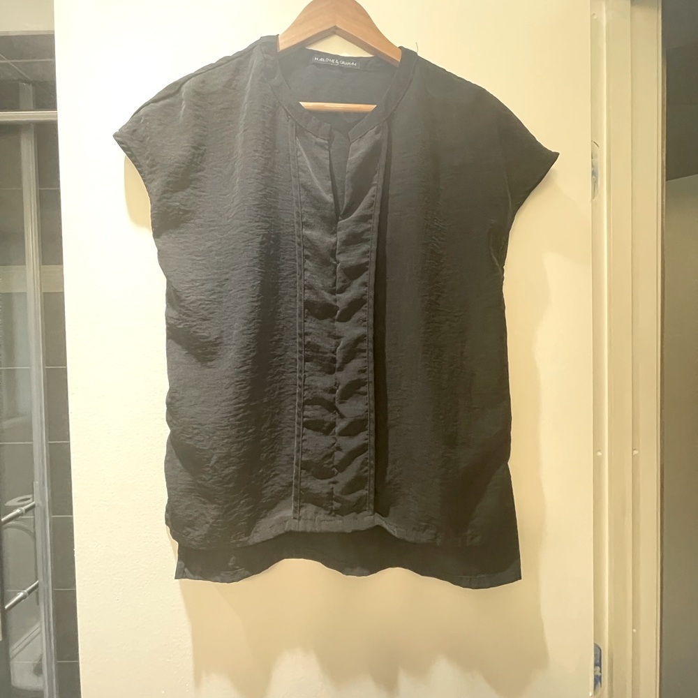 Cute blouse